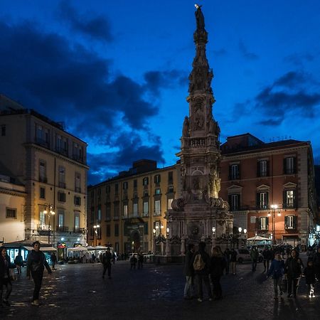 Art Suite Nel Cuore Di Napoli エクステリア 写真