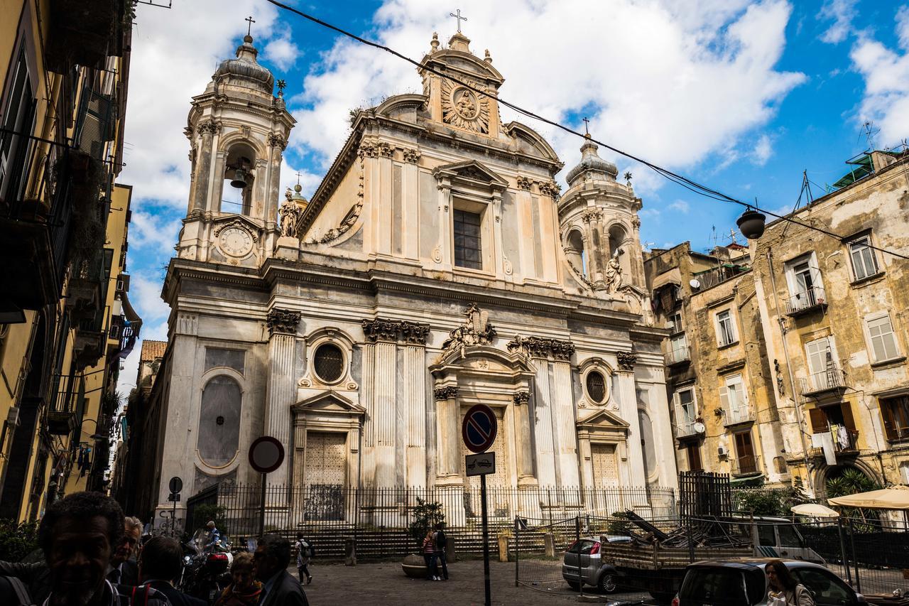 Art Suite Nel Cuore Di Napoli エクステリア 写真